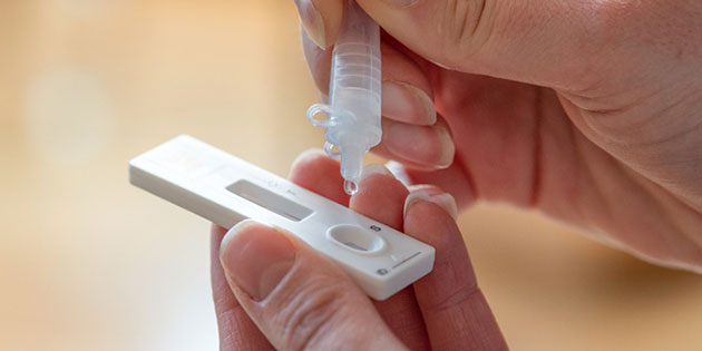 diagnostic lateral flow test