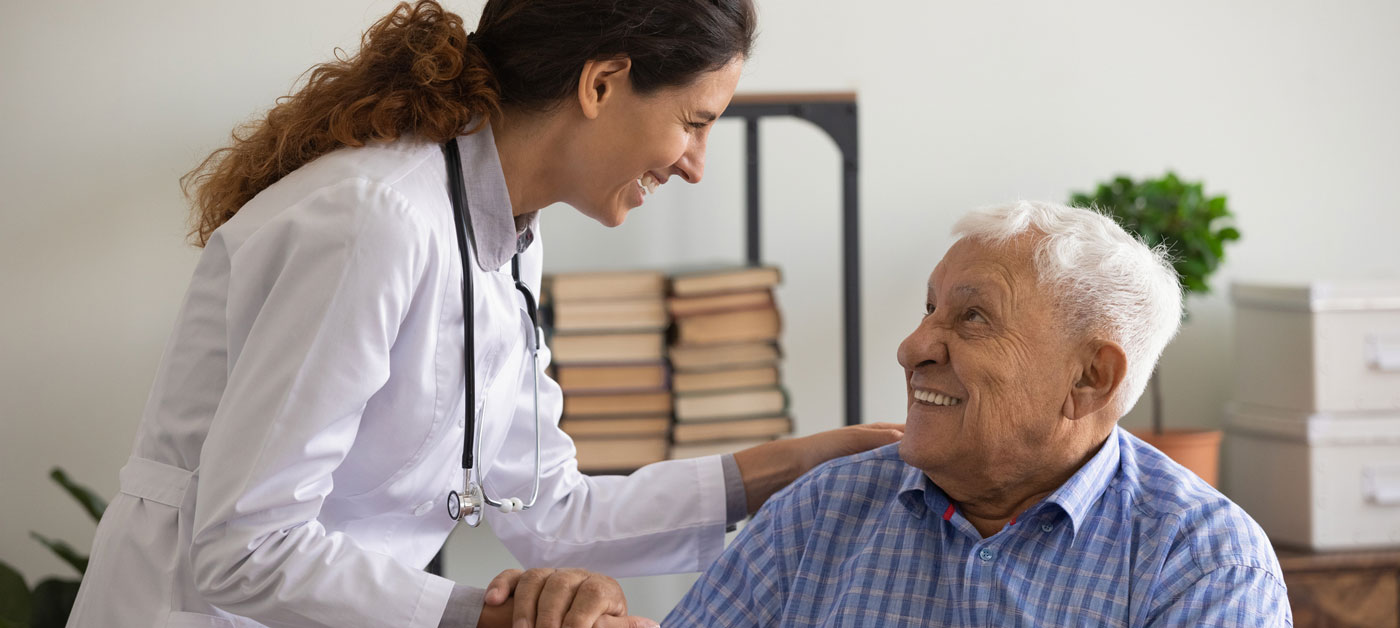 senior patient thanking doctor