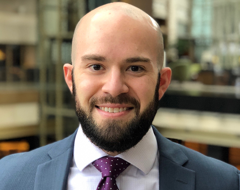 portrait of Zach Rothstein