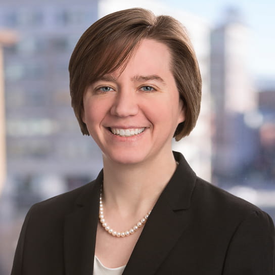 Beth halpern headshot